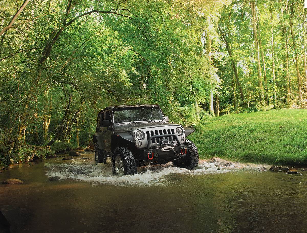 Discoverer STT Pro Off-Road shot-2.jpg